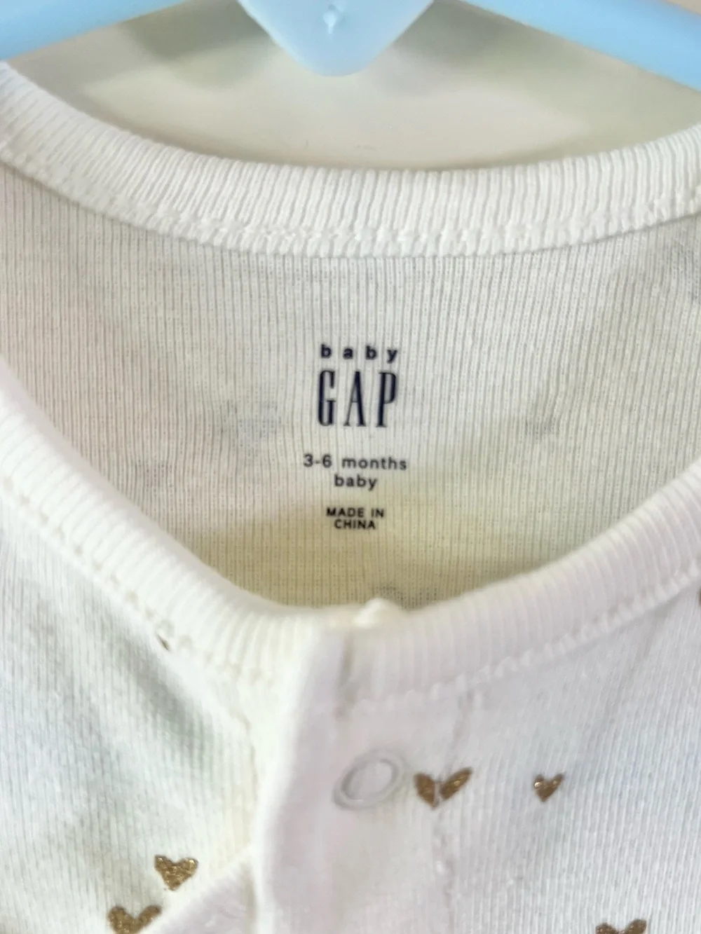 NWT Baby Gap Organic Cotton Gold Heart Footed Onesie Sleeper Pajamas 3-6M